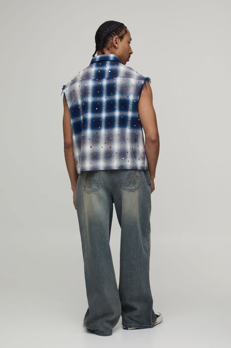 Oversized Boxy Sleeveless Raw Seam Jewel Shirt - Image 2