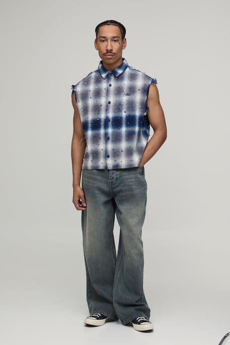 Oversized Boxy Sleeveless Raw Seam Jewel Shirt - Image 4
