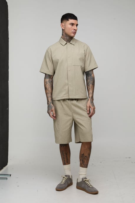 Tall Textured Oversized Boxy Shirt & Relaxed Short Set - Image 4