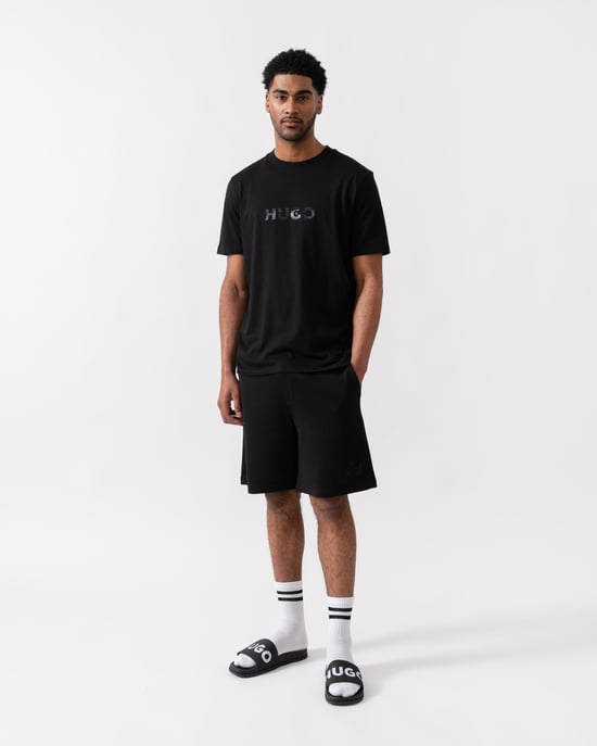 Dumeo T-Shirt in Black - Image 3