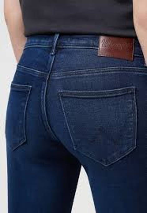GB - Wrangler - BOOTCUT NIGHTSHADE - Image 2