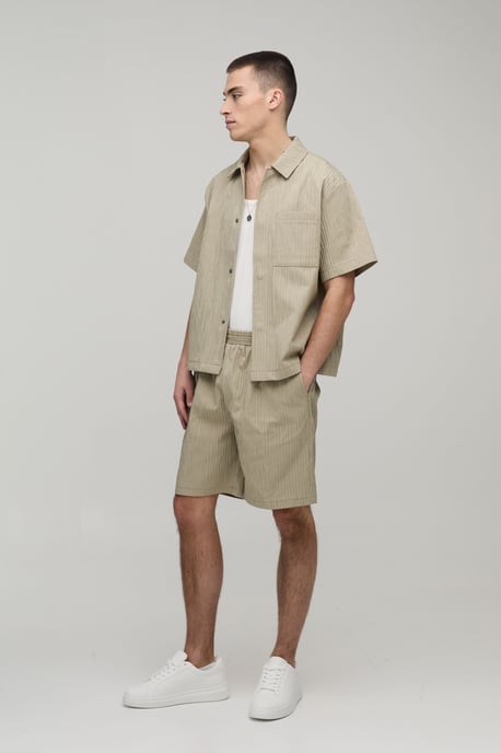 Oversized Boxy Textured Shirt & Relaxed Short Set - Image 4