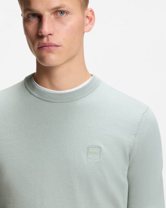 Kanovano Crew Neck Jumper in Light Grey - Image 3