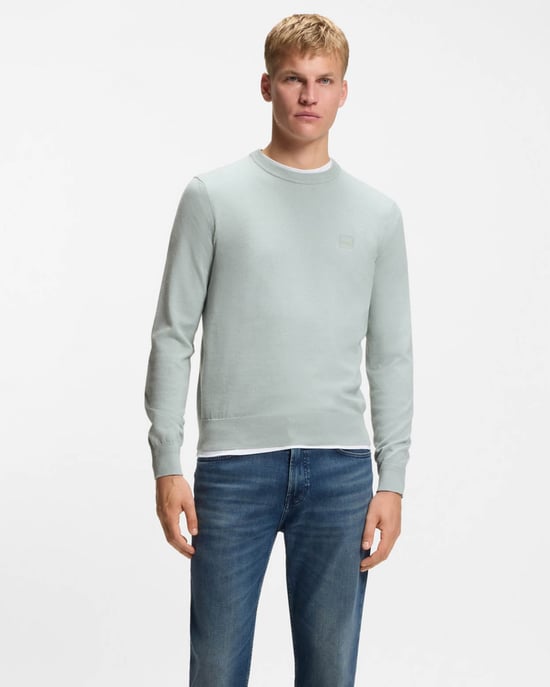 Kanovano Crew Neck Jumper in Light Grey - Image 4