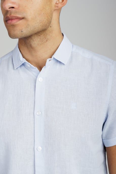 Light Blue Linen Blend Short Sleeve Button-Up Shirt - Image 4