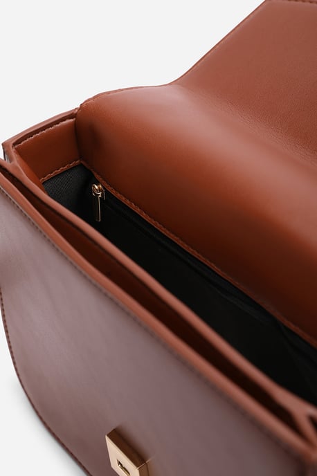 Where's That From Womens 'Delrio' Gold Clasp Cross Body Tofu Bag - Image 3