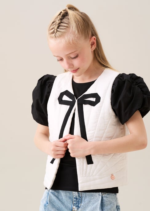Mari Ivory Sunray Quilted Gilet - Image 2