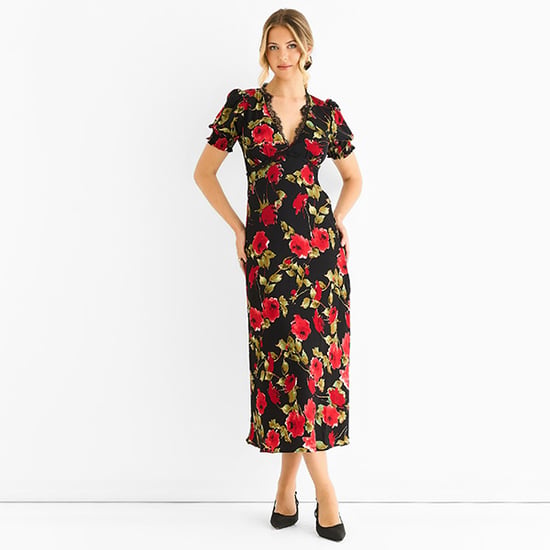 Midiklänning med svart blommig spetskant - Image 1