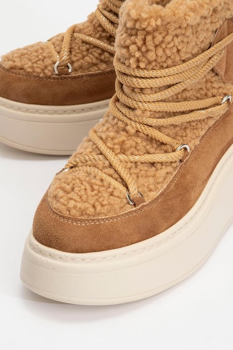 Dila Fur Lined Boot - Image 2