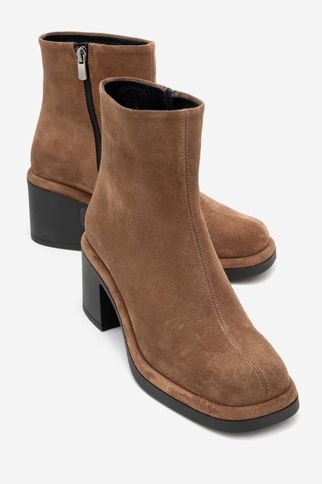 Junae Leather Block Heel Boot (Women) - Image 2