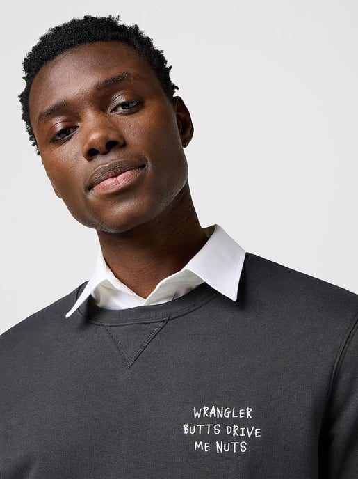 Wrangler - EMBROIDERY CREW FADED BLACK - Image 5