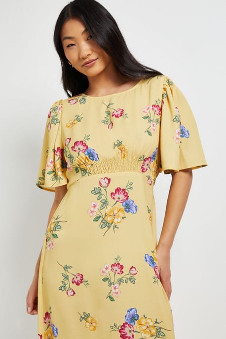 Petite Flutter Sleeve Shirred Waist Midi Dress - Image 5