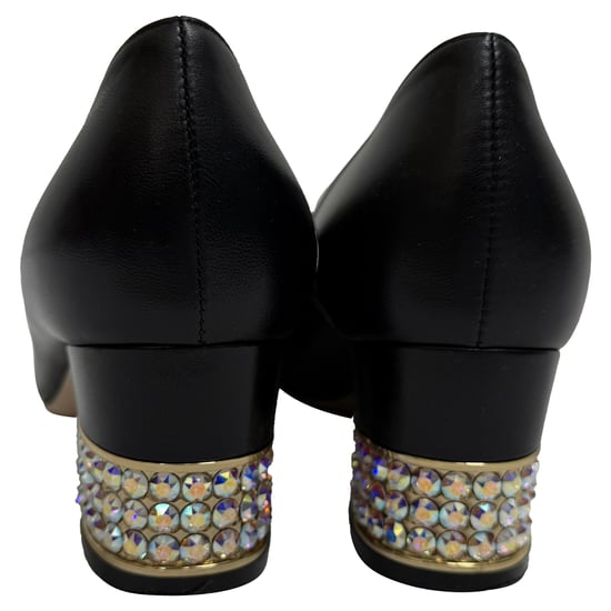 Gucci G-Embellished Block-Heeled Pumps in Black Leather - Image 3