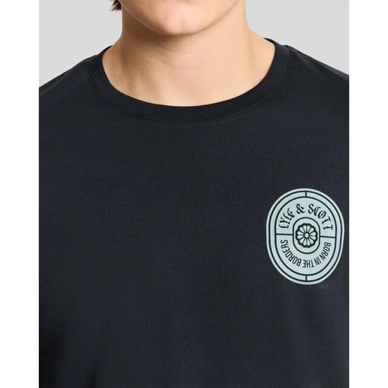 Lyle and Scott Ts2403v borders label graphic dark navy z271 t-shirt fancy - Image 5