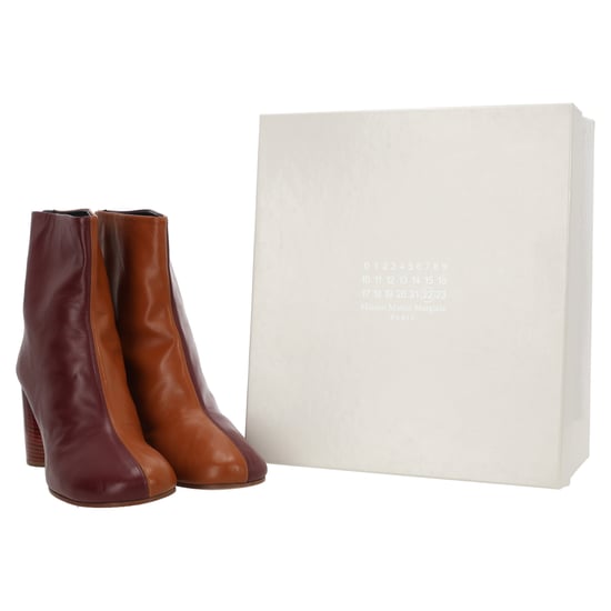 Maison Margiela Two Toned Ankle Boots in Red Leather - Image 5