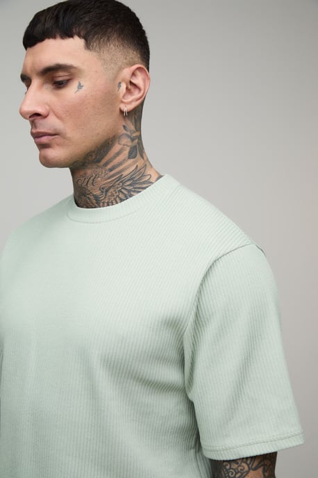 Tall Boxy Fit Pleated T-Shirt & Baggy Short Set - Image 3