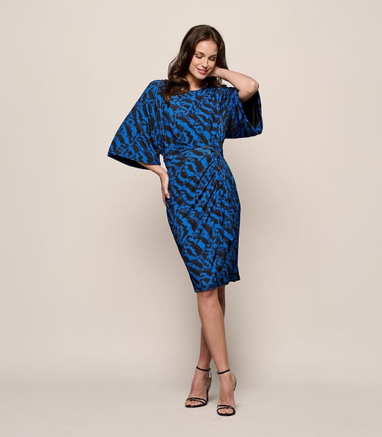 Milan Print Jurk Zwart / Kobalt - Image 5