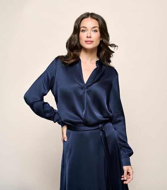 Ezra Blouse Navy - Image 6