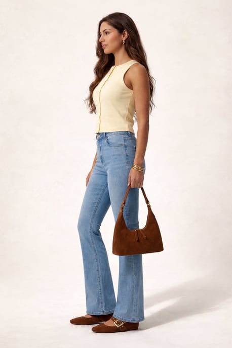 Boot Cut Jean Bleach - Image 2