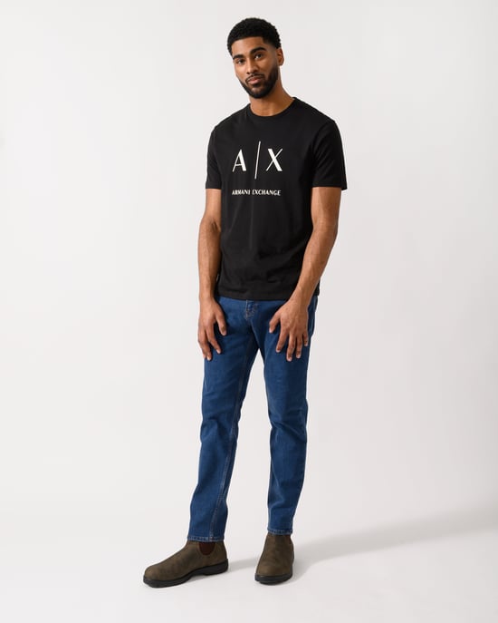 UC001 Slim-Fit T-Shirt in Black - Image 3