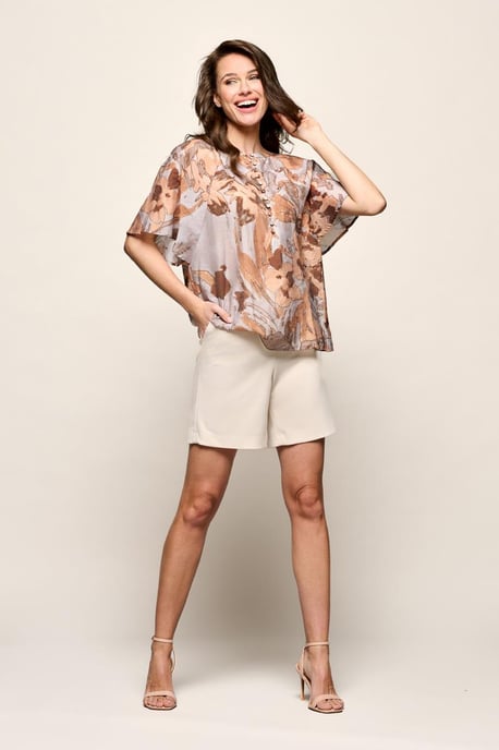 Taryn Shorts Creme - Image 2