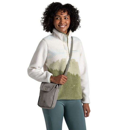 Craghoppers Kiwi National Trust Logo Crossbody Bag (Vert) - Image 3