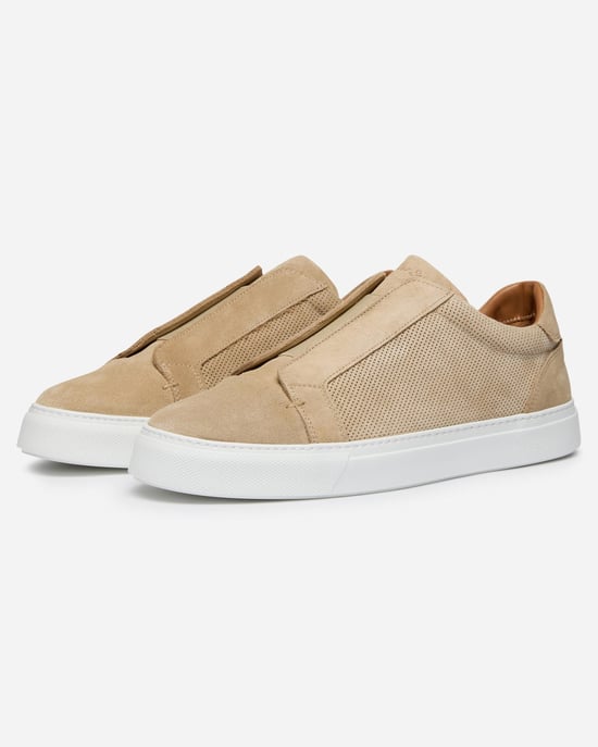 Valezim Slip-On Trainers in Tan - Image 2
