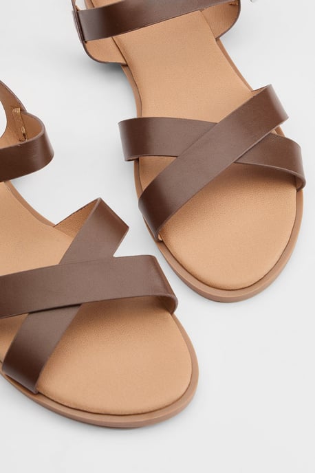 Florence Faux Leather Cross Strap Flat Sandals - Image 3