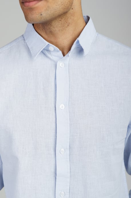 Light Blue Linen Blend Long Sleeve Button-Up Shirt - Image 3