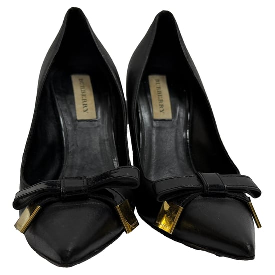 Burberry Bow Accent Pointed-Toe Pumps in Black Leather - Image 2