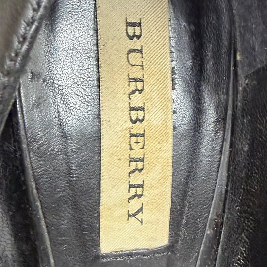Burberry Bow Accent Pointed-Toe Pumps in Black Leather - Image 6