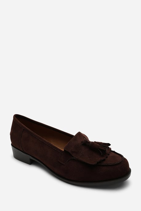 Where's That From Avani Flatform Slip On Loafers Shoes With Tassel - Image 3