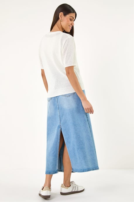 Light Weight Button Knit Cardigan - Image 3