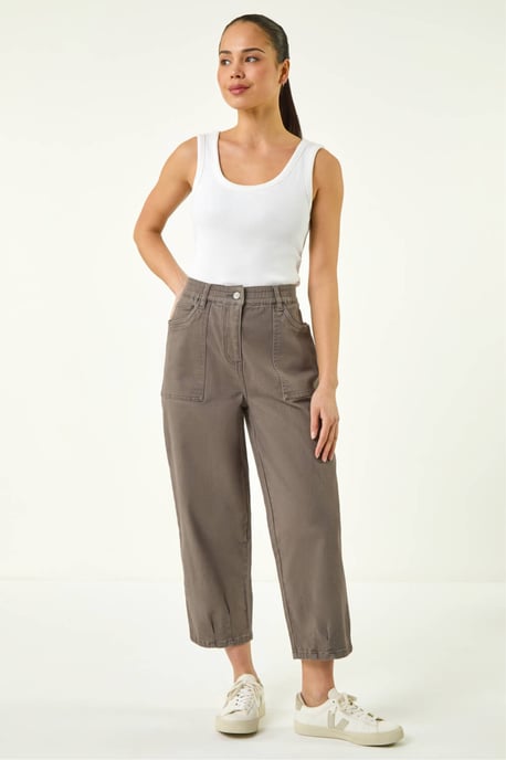 Petite Pocket Front Cropped Jeans - Image 2
