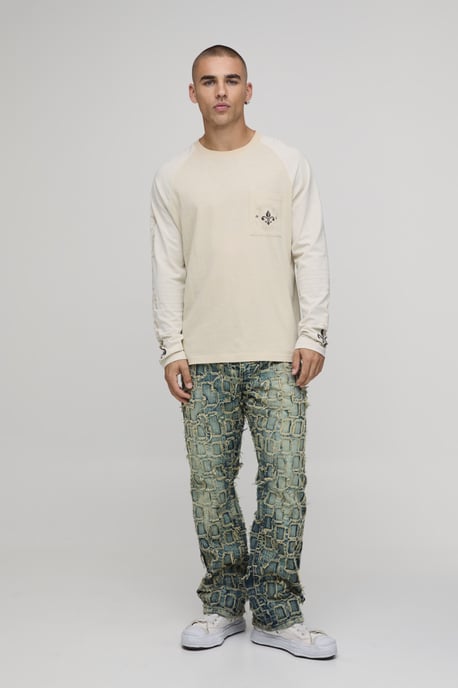 Slim Flared Distressed Washed Jeans - Image 4