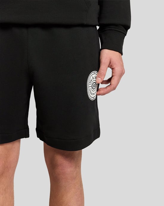 Grafisk Badge Bomullssvettshorts - Image 3