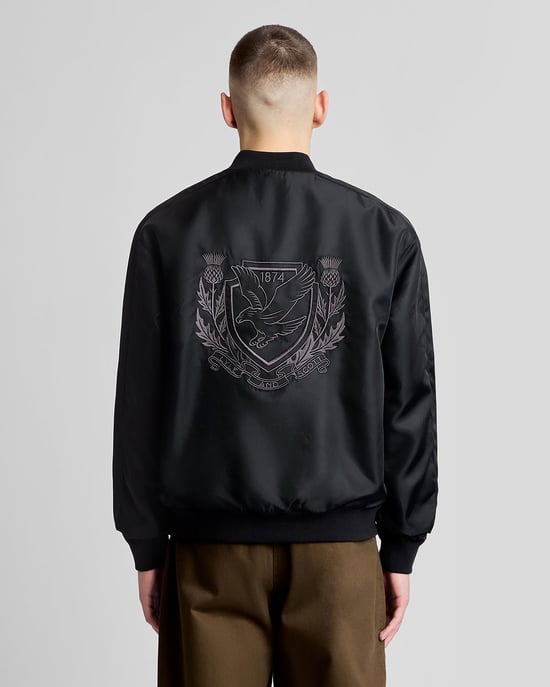 Broderad Crest Varsityjacka - Image 4