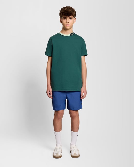 T-shirt med spetsig krage och logga - Image 2