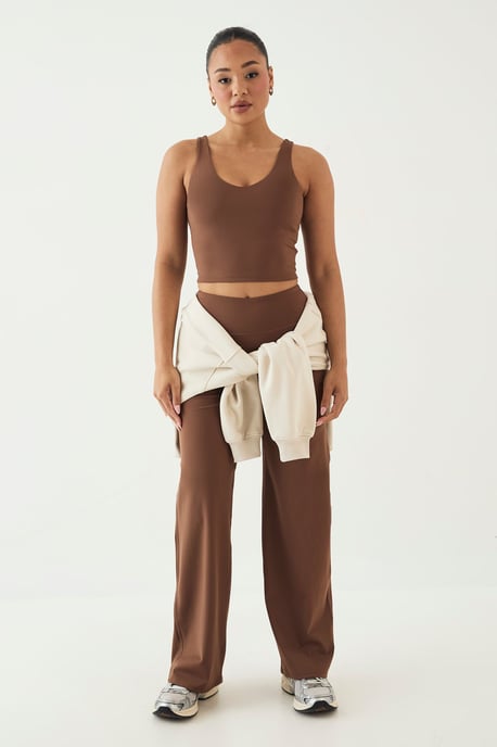 DSGN Studio Sculpt Plunge Longline Sports Bra - Image 5