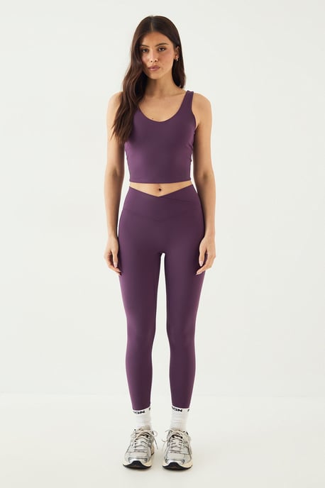 DSGN Studio Sculpt Longline Plunge Sports Bra - Image 5