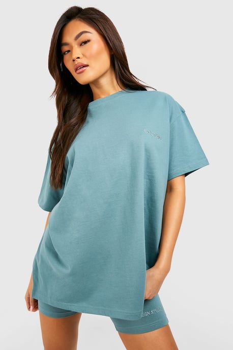 DSGN Studio Oversized T-shirt And Cycling Short Set - Image 1