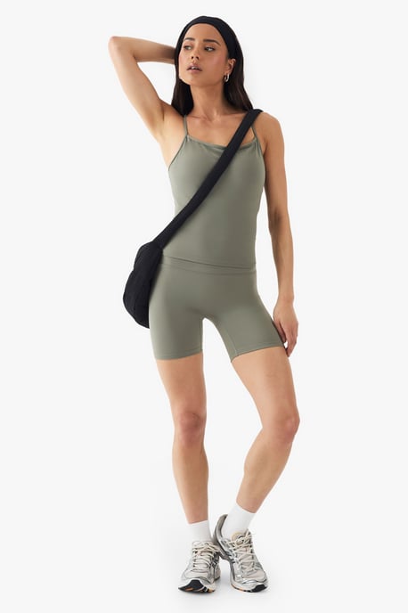 DSGN Studio Ultra Sculpt Padded Vest - Image 3