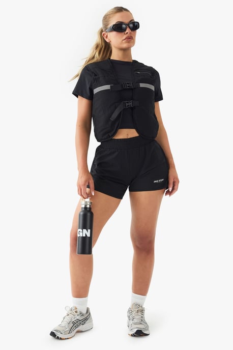 DSGN Studio Sport Hydration Vest - Image 3