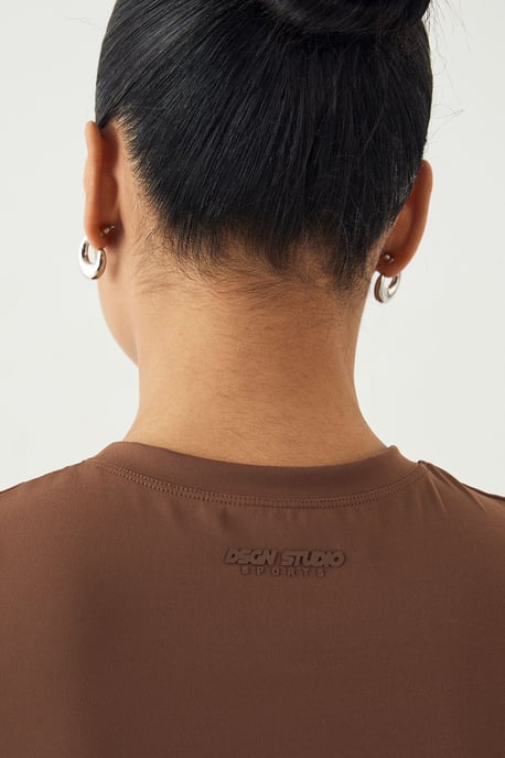 DSGN Studio Sculpt Short Sleeve Top - Image 4