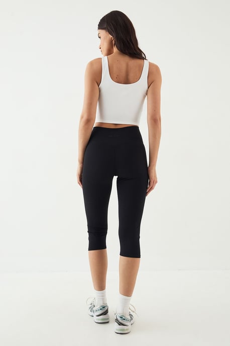 DSGN Studio Sculpt Wrap Waist Capri Legging - Image 2