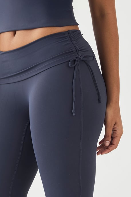DSGN Studio Sculpt Ruched Side Flared Legging - Image 4