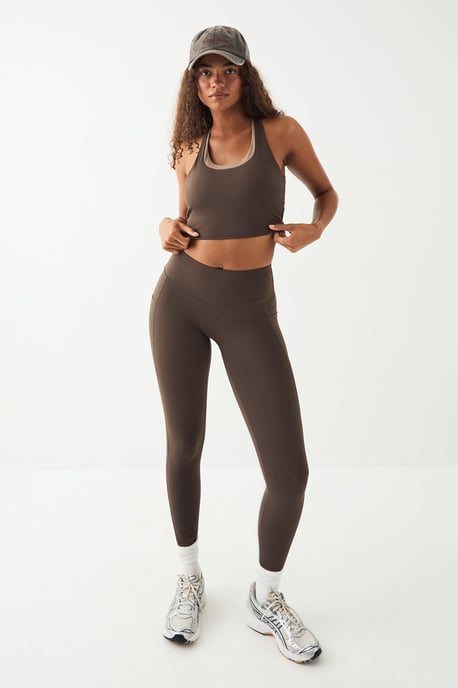 DSGN Studio Sculpt Pocket Detail High Waist Legging - Image 3