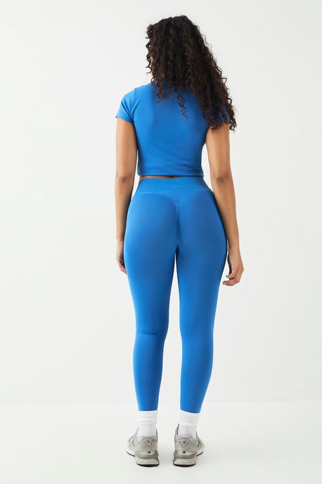 DSGN Studio Sport Contour Seamless Scrunch Bum Legging - Image 2