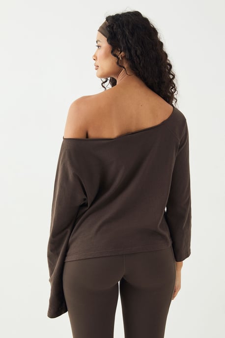 DSGN Studio Off The Shoulder Long Sleeve T-shirt - Image 2