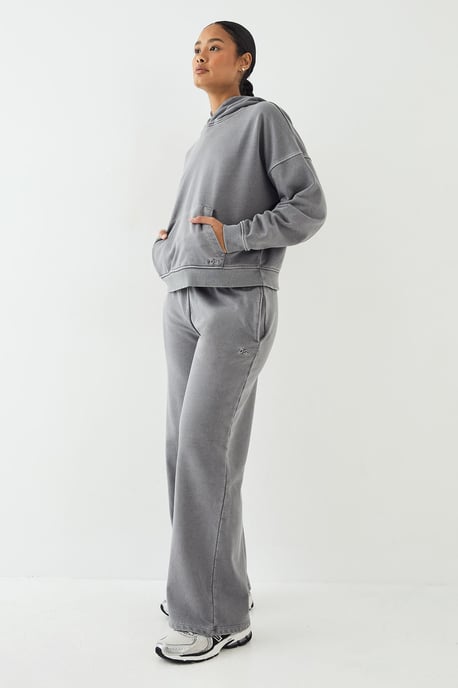 DSGN Studio Premium Heavyweight Washed Oversized Hoodie - Image 3